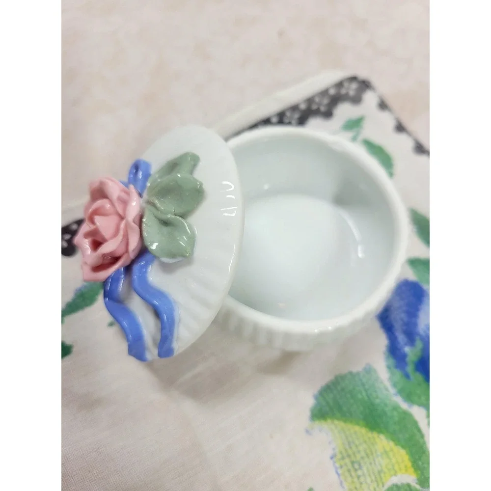 Dainty Porcelain Rose Trinket Box Round Blue Ribbon Accent 3